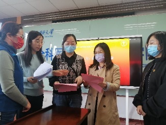 草榴社区